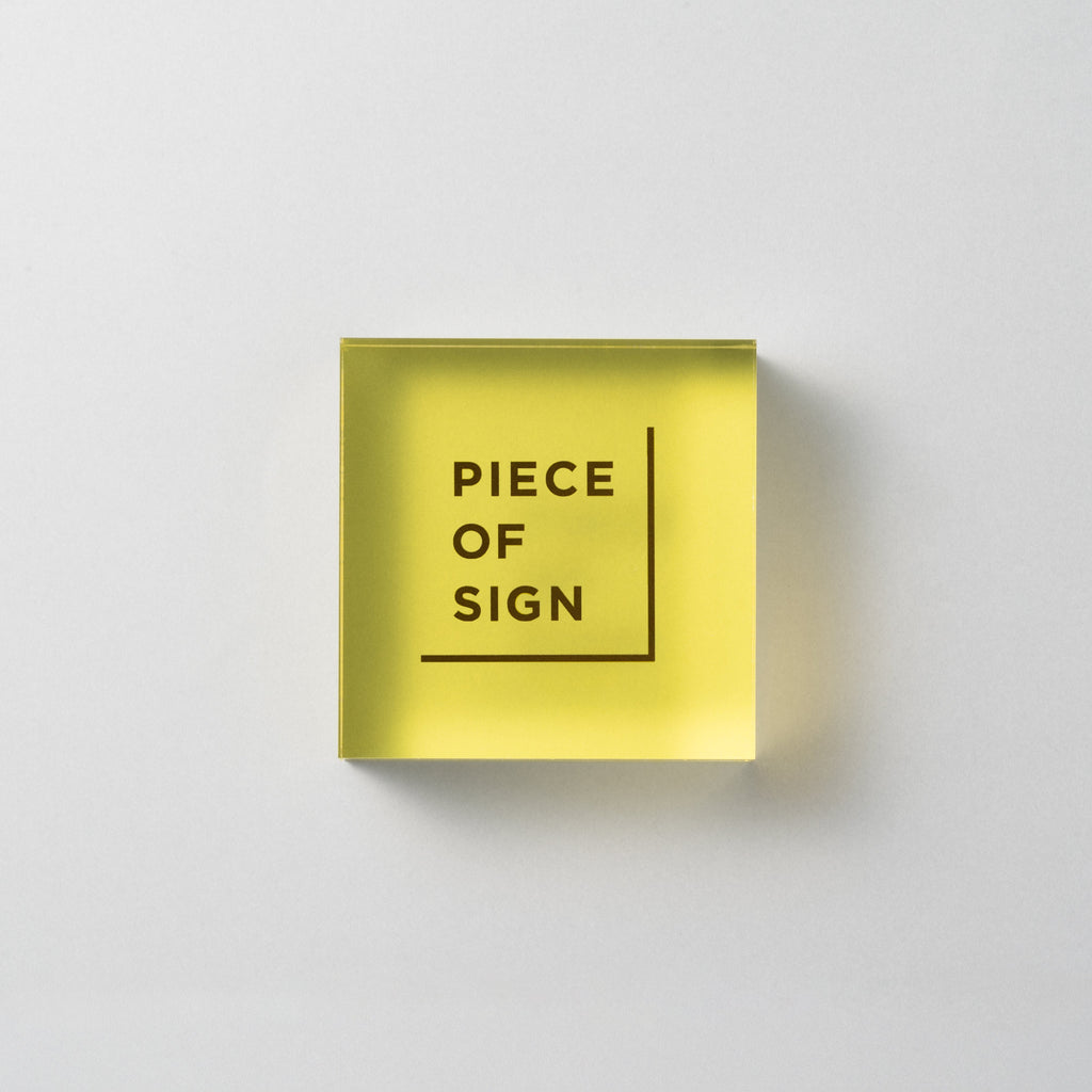 COUNTER / TABLE TOP SIGN – Acrylic Color Printing