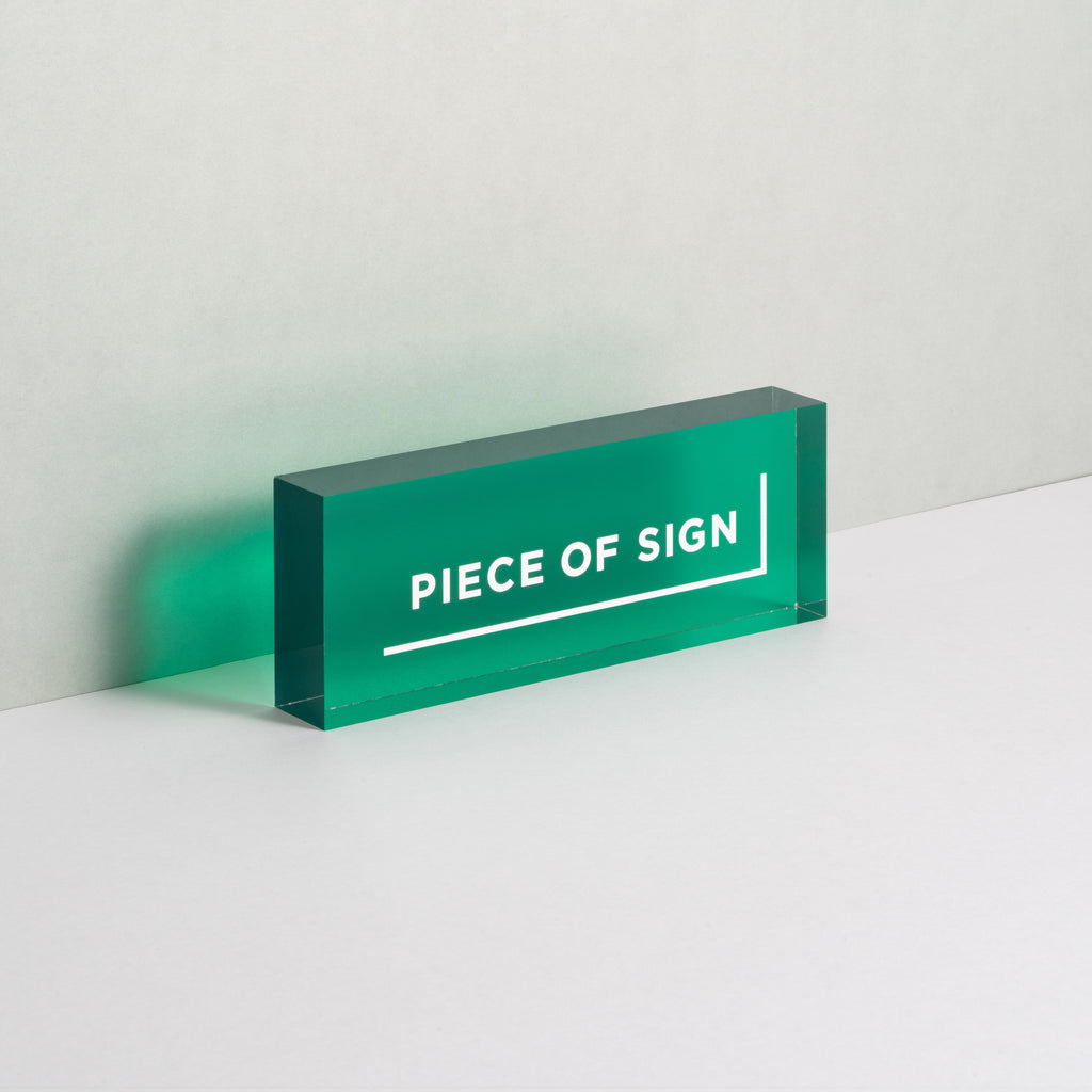 COUNTER / TABLE TOP SIGN – Acrylic Color Printing