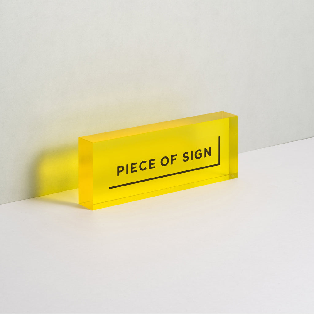 COUNTER / TABLE TOP SIGN – Acrylic Color Printing