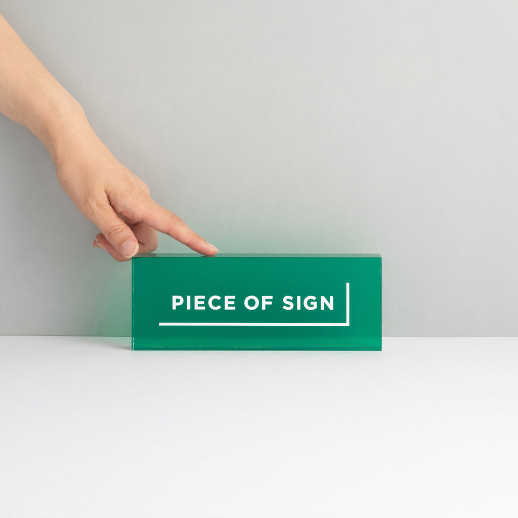 COUNTER / TABLE TOP SIGN – Acrylic Color Printing