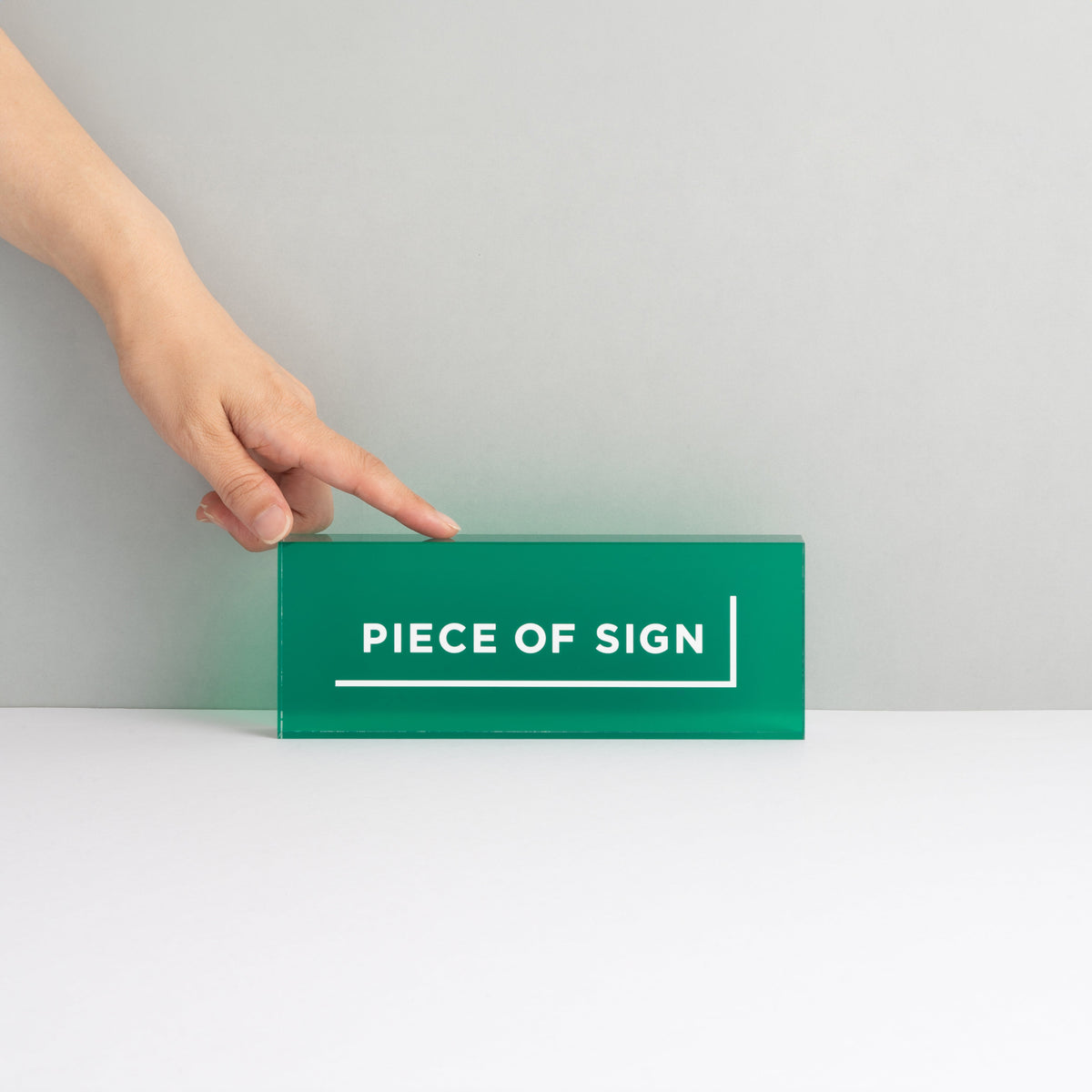 COUNTER / TABLE TOP SIGN – Acrylic Color Printing