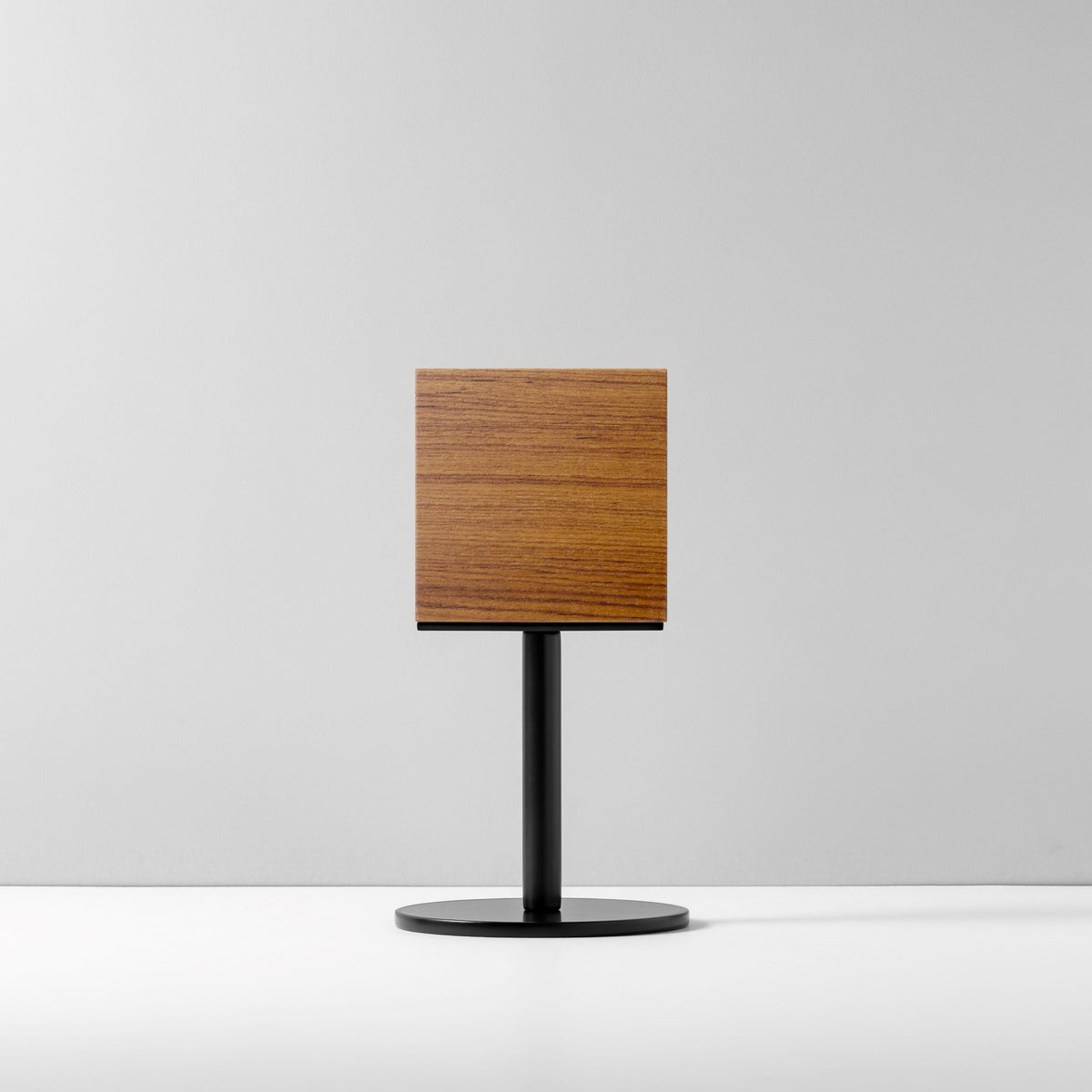 Tabletop Block Stand – BLACK