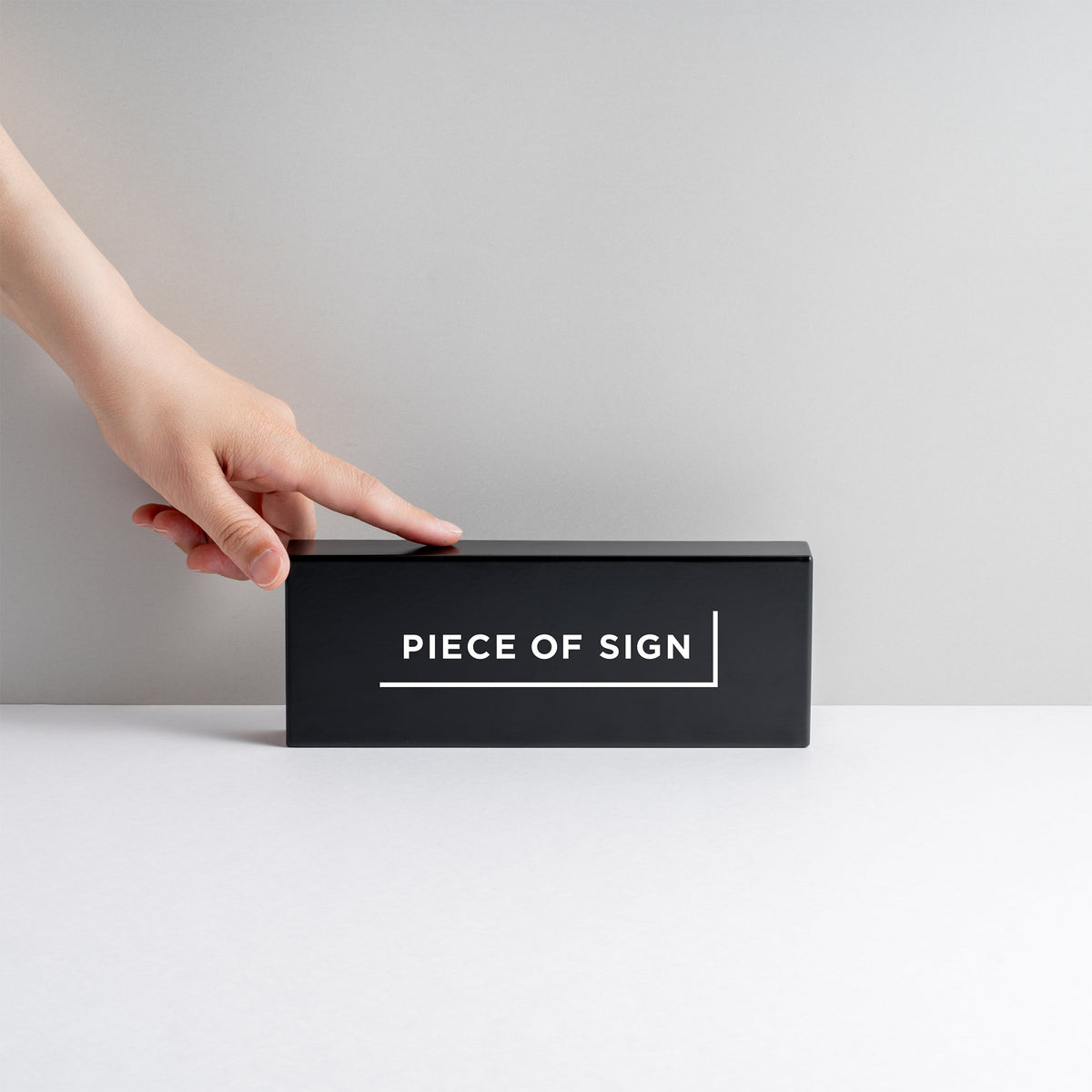 COUNTER / TABLETOP SIGN