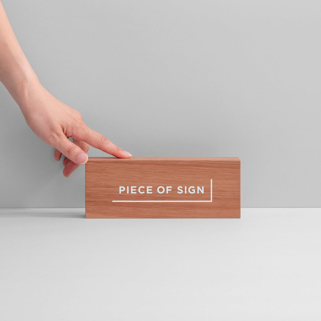 COUNTER / TABLETOP SIGN