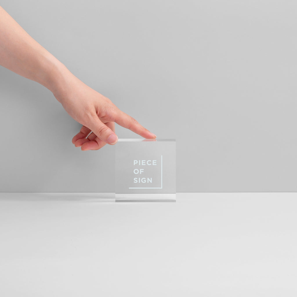 COUNTER / TABLETOP SIGN