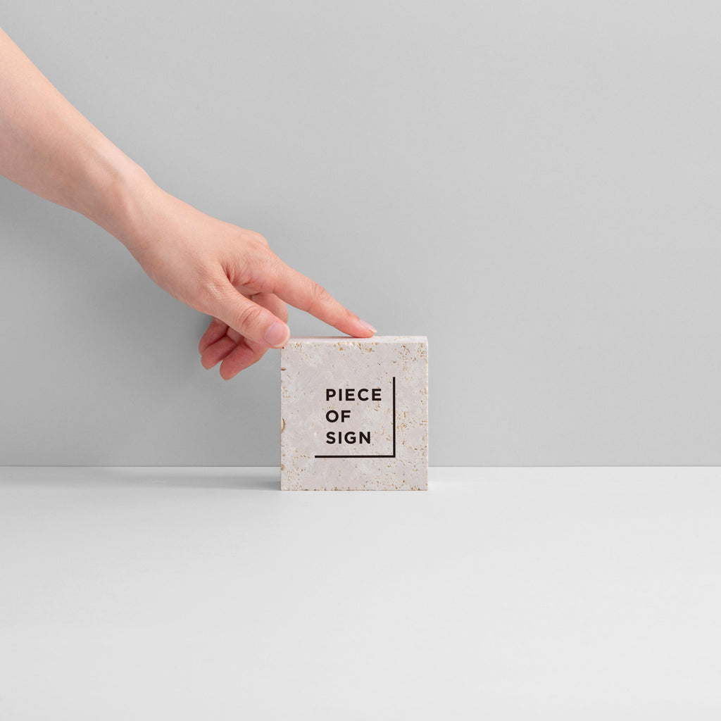 COUNTER / TABLETOP SIGN