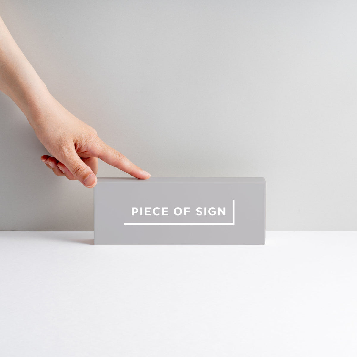 COUNTER / TABLETOP SIGN