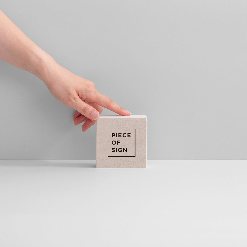 COUNTER / TABLETOP SIGN