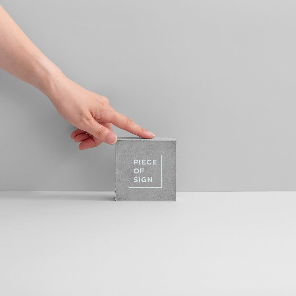 COUNTER / TABLETOP SIGN